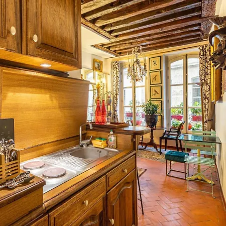 公寓 Guestready - Gilded Beauty Near Sainte-chapelle *